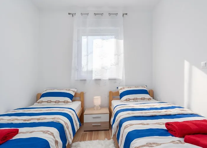 Apartments \